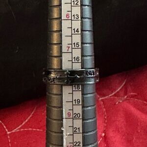 Black Goth Gothic Punk Grunge Emo Love Peace Cross Ring Size 8 (5/20$)